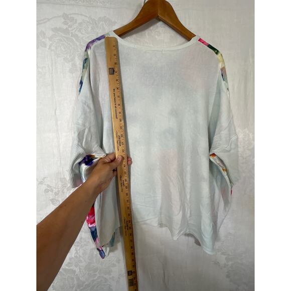 Michael Simon Studio Top Medium Satin Watercolor Front Oversized Boxy - Picture 9 of 9